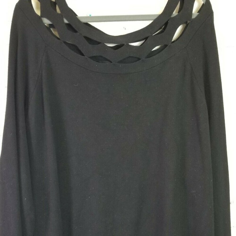 Lane Bryant size 26/28 Knit Black Long Sleeve Pull Over Long Sleeve SWEATER Top - Picture 1 of 7